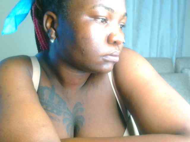 bustymelons69 webcam