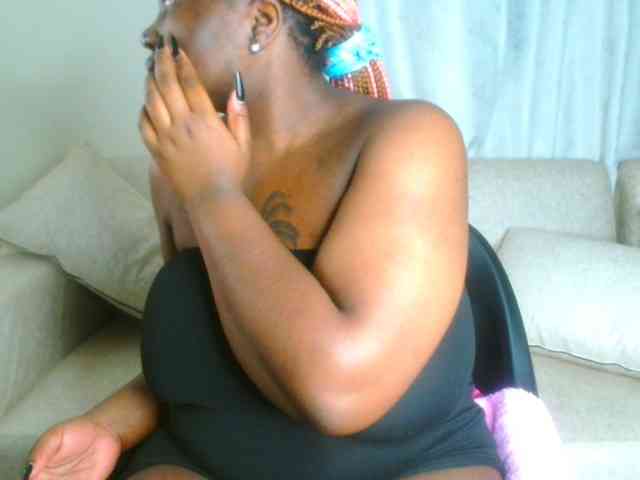 bustymelons69 webcam