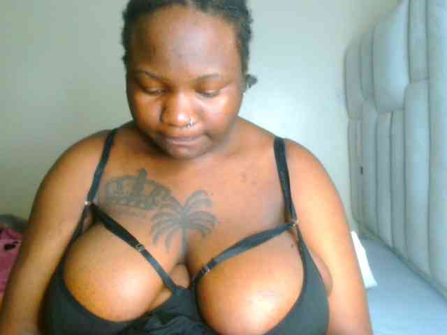 bustymelons69 webcam