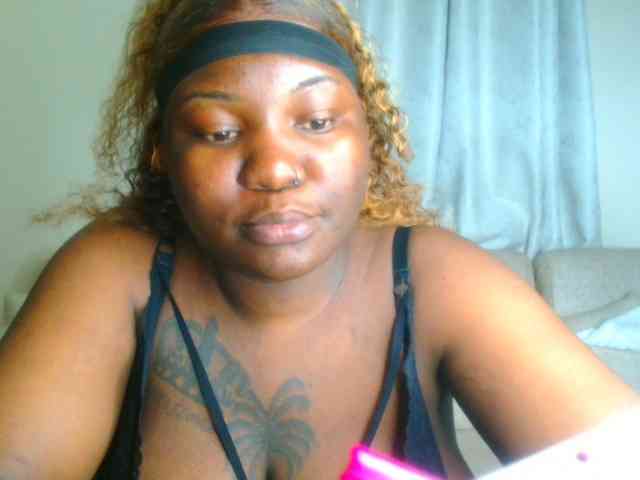 bustymelons69 webcam