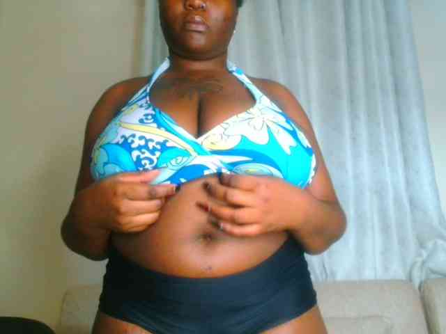 bustymelons69 webcam