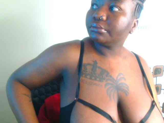 bustymelons69 webcam