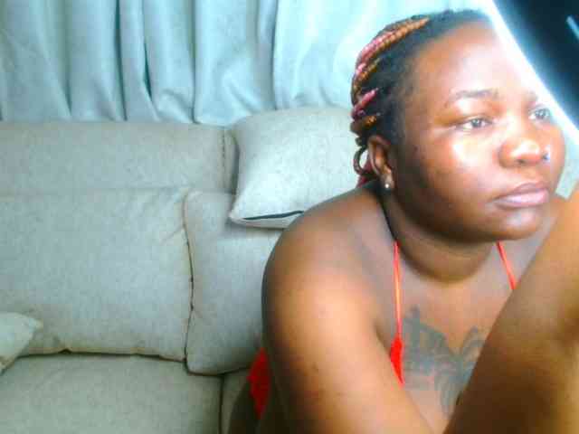 bustymelons69 webcam