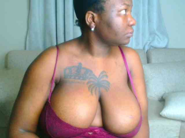 bustymelons69 webcam