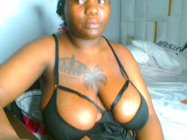 bustymelons69 webcam
