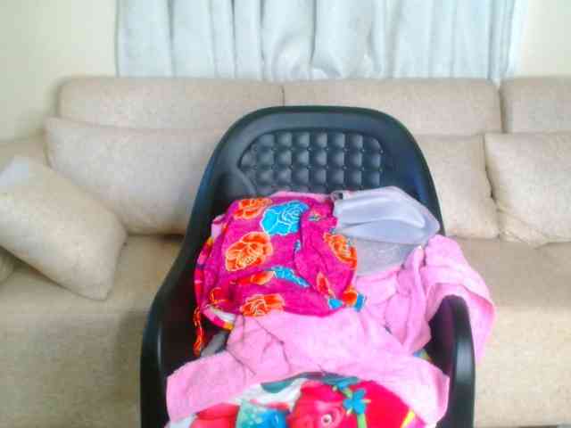 bustymelons69 webcam