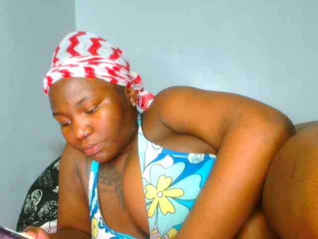 bustymelons69 webcam