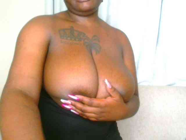 bustymelons69 webcam