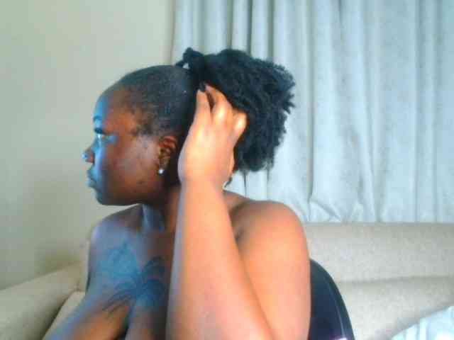 bustymelons69 webcam