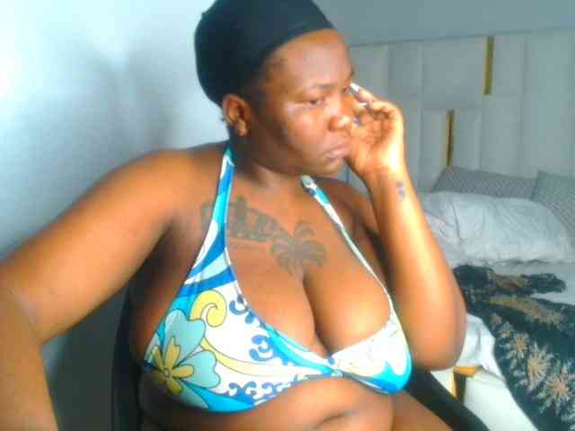 bustymelons69 webcam