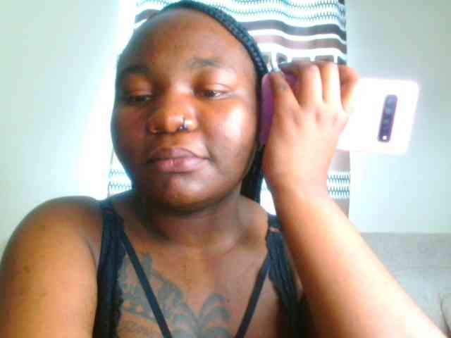 bustymelons69 webcam