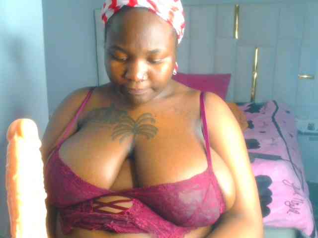 bustymelons69 webcam