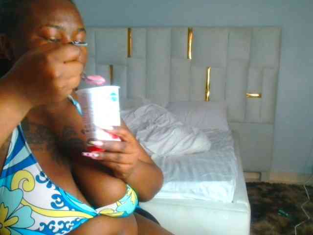 bustymelons69 webcam