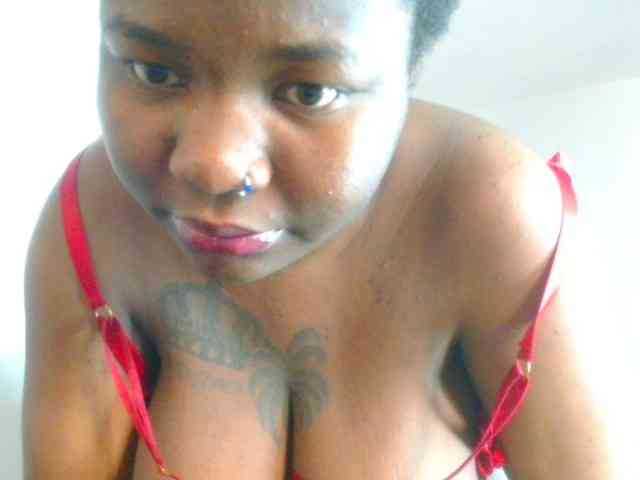 bustymelons69 webcam