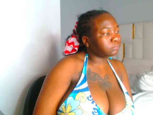 bustymelons69 webcam
