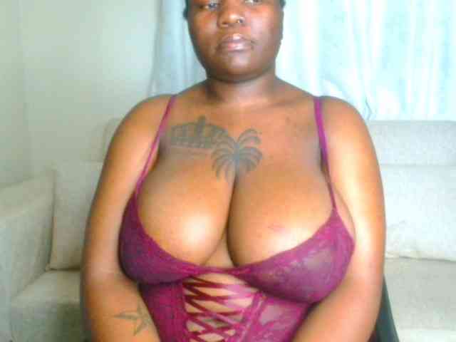 bustymelons69 webcam