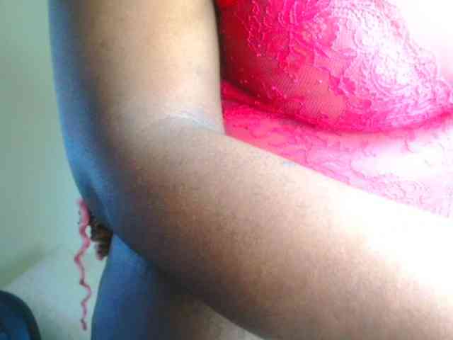 bustymelons69 webcam