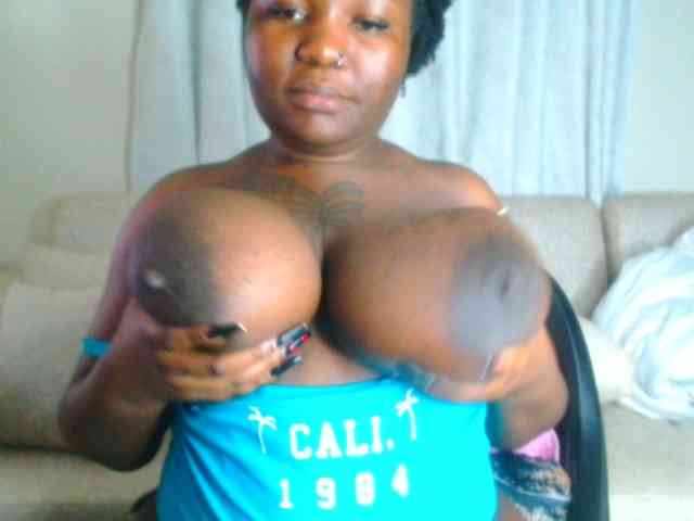 bustymelons69 webcam