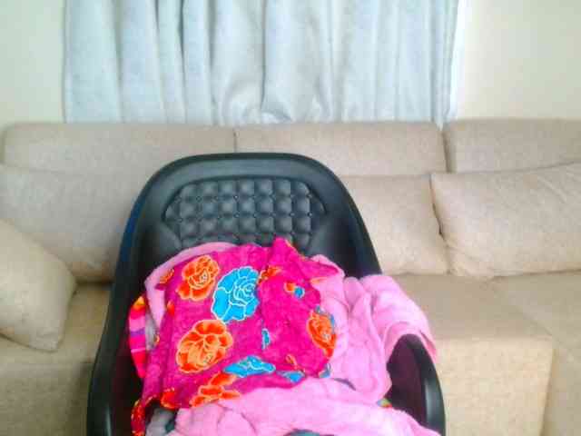 bustymelons69 webcam