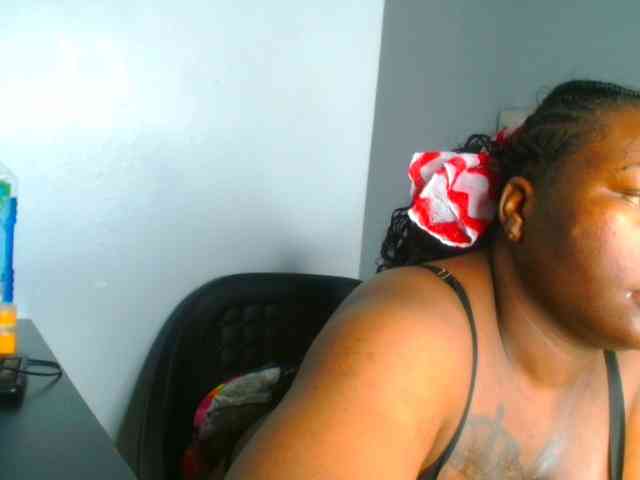 bustymelons69 webcam