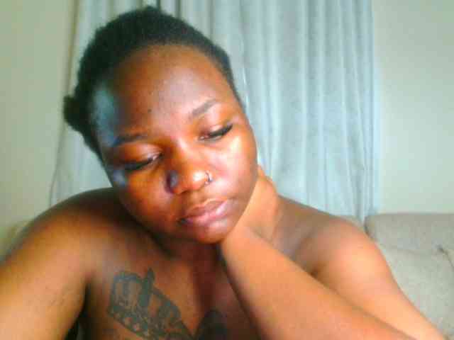 bustymelons69 webcam