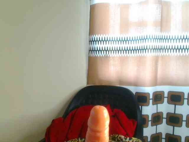 bustymelons69 webcam