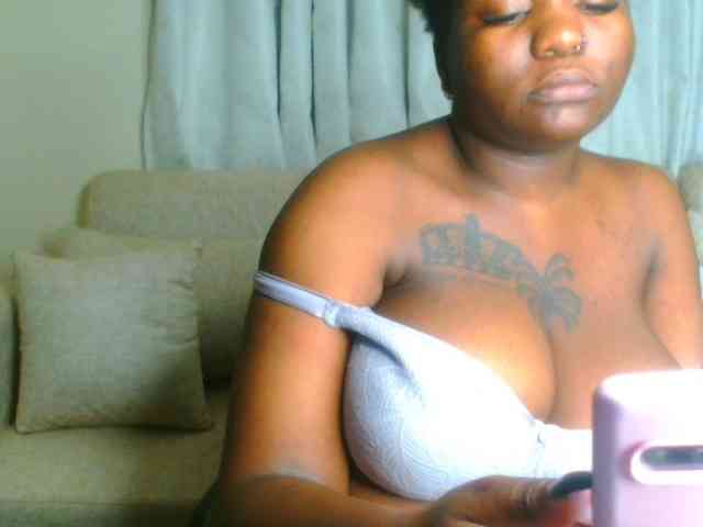 bustymelons69 webcam