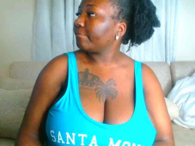 bustymelons69 webcam