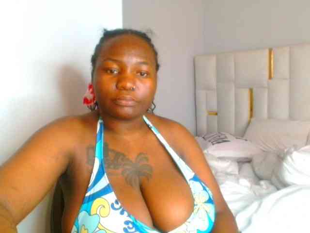 bustymelons69 webcam