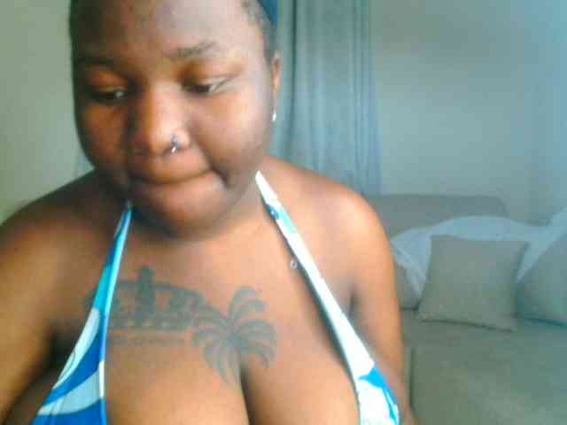 bustymelons69 webcam