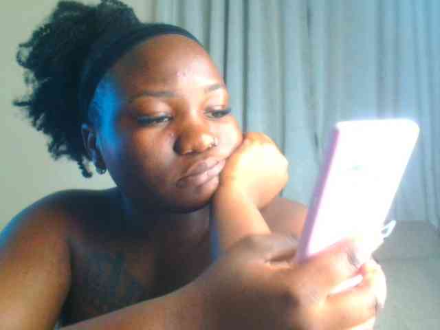 bustymelons69 webcam