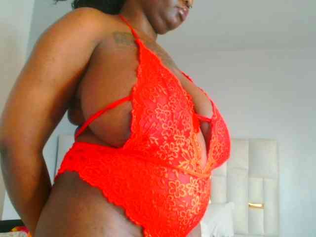 bustymelons69 webcam