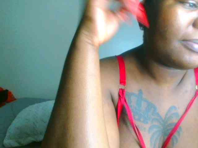 bustymelons69 webcam