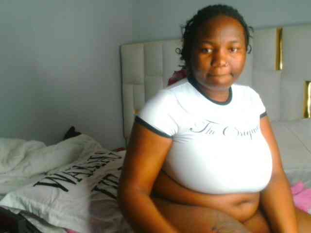 bustymelons69 webcam