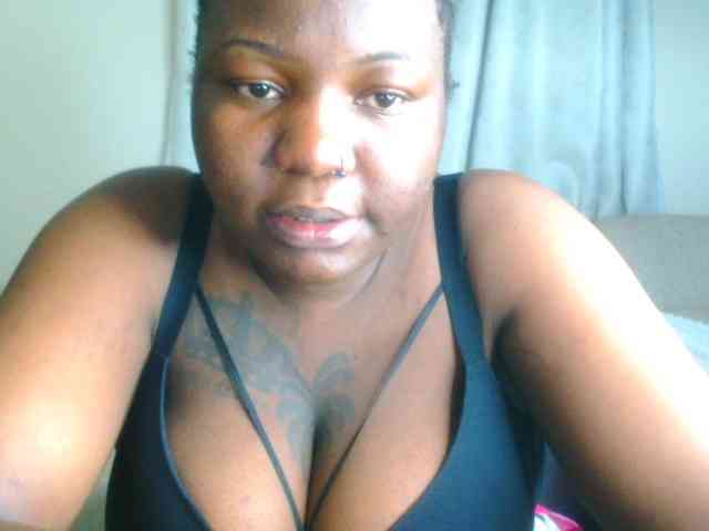 bustymelons69 webcam