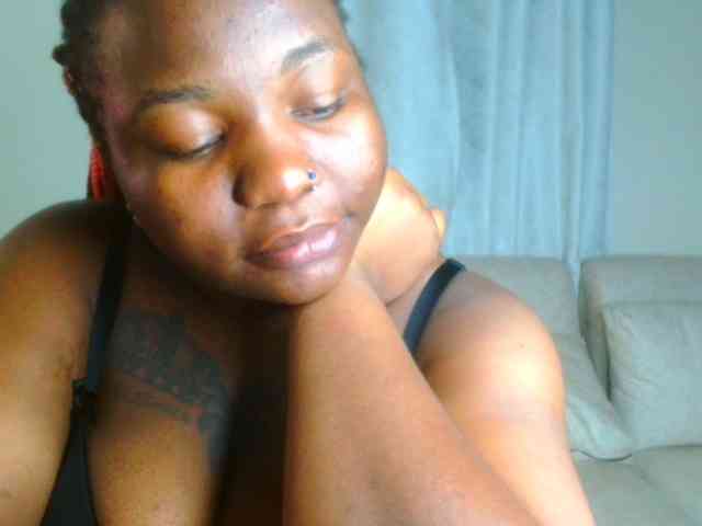 bustymelons69 webcam