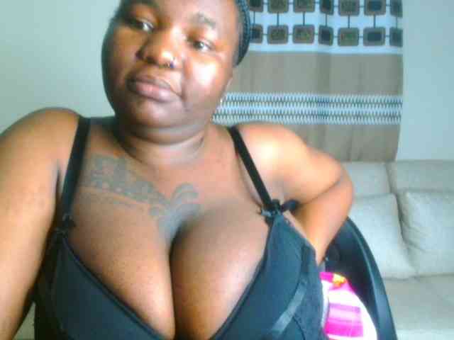 bustymelons69 webcam