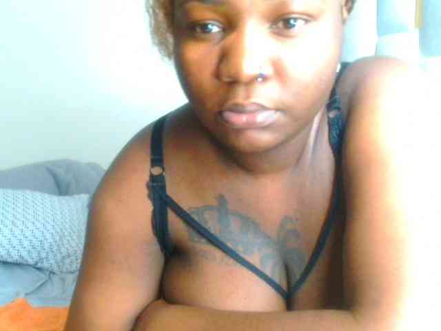 bustymelons69 webcam