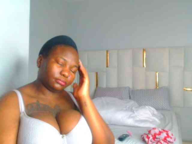 bustymelons69 webcam