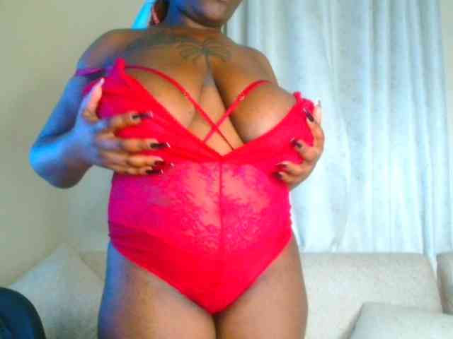 bustymelons69 webcam