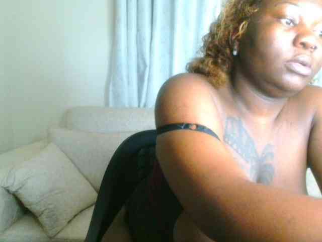 bustymelons69 webcam