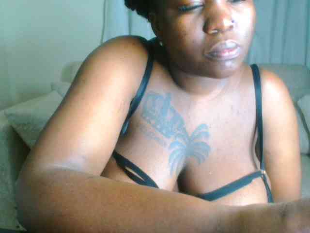 bustymelons69 webcam