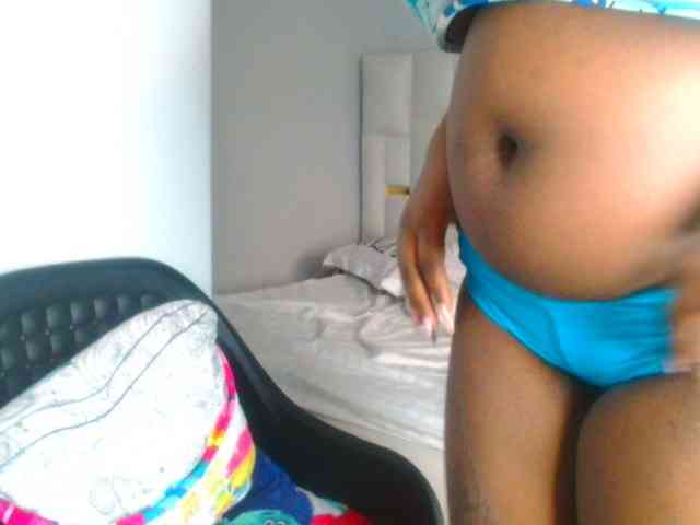 bustymelons69 webcam