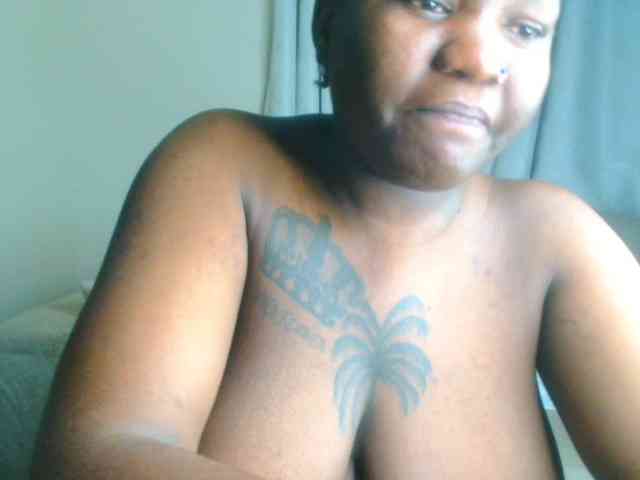 bustymelons69 webcam