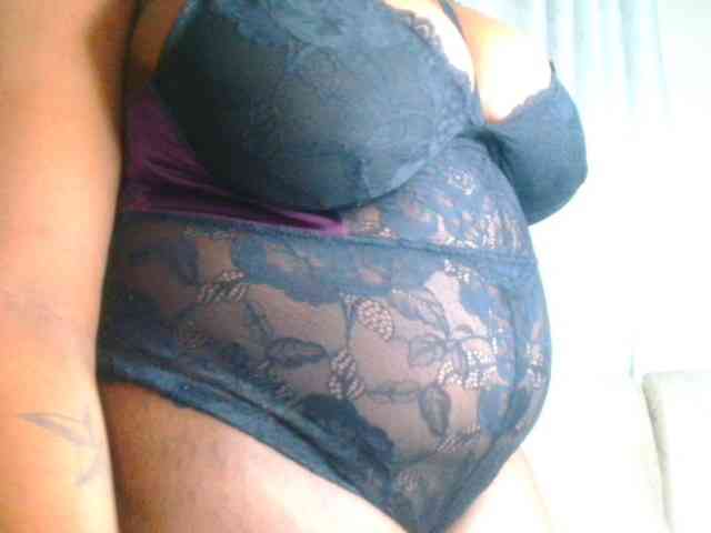 bustymelons69 webcam