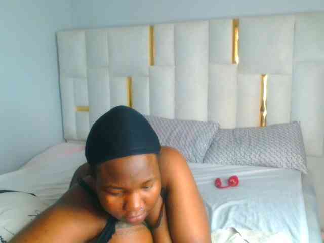 bustymelons69 webcam