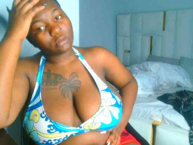 bustymelons69 webcam