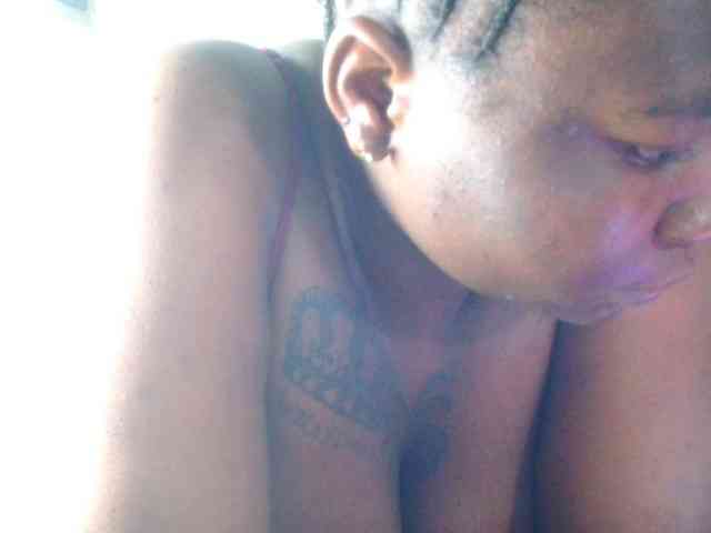 bustymelons69 webcam