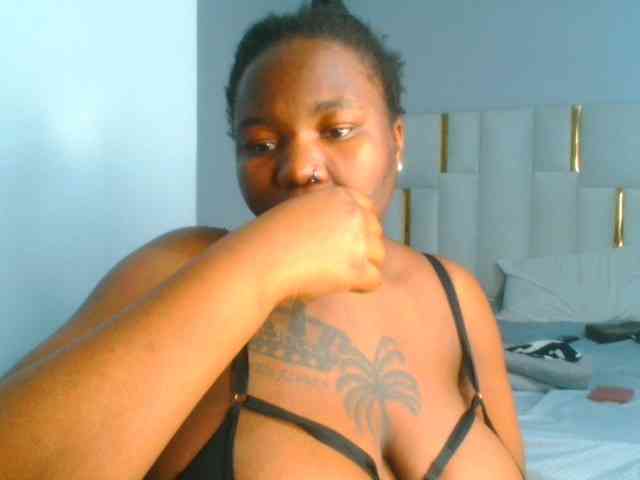 bustymelons69 webcam