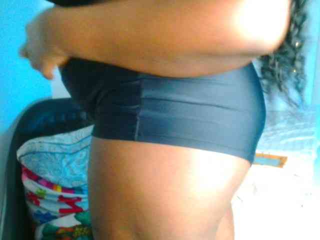 bustymelons69 webcam